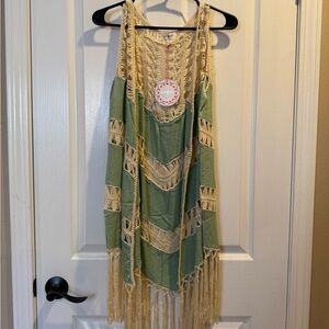 NWT Umgee Green Crochet Boho Fringe Vest Womens Size S